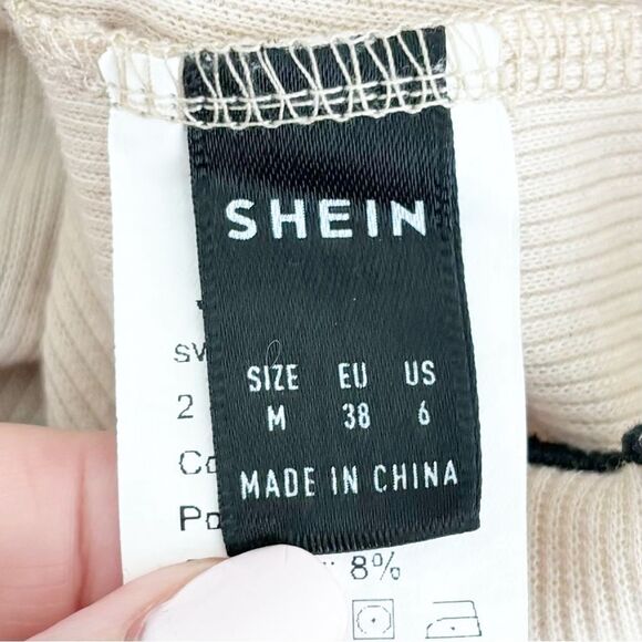 3/$15 SHEIN Two Tone Lettuce Trimmed Long Sleeve Cropped Ribbed Top Size Medium - Picture 9 of 15